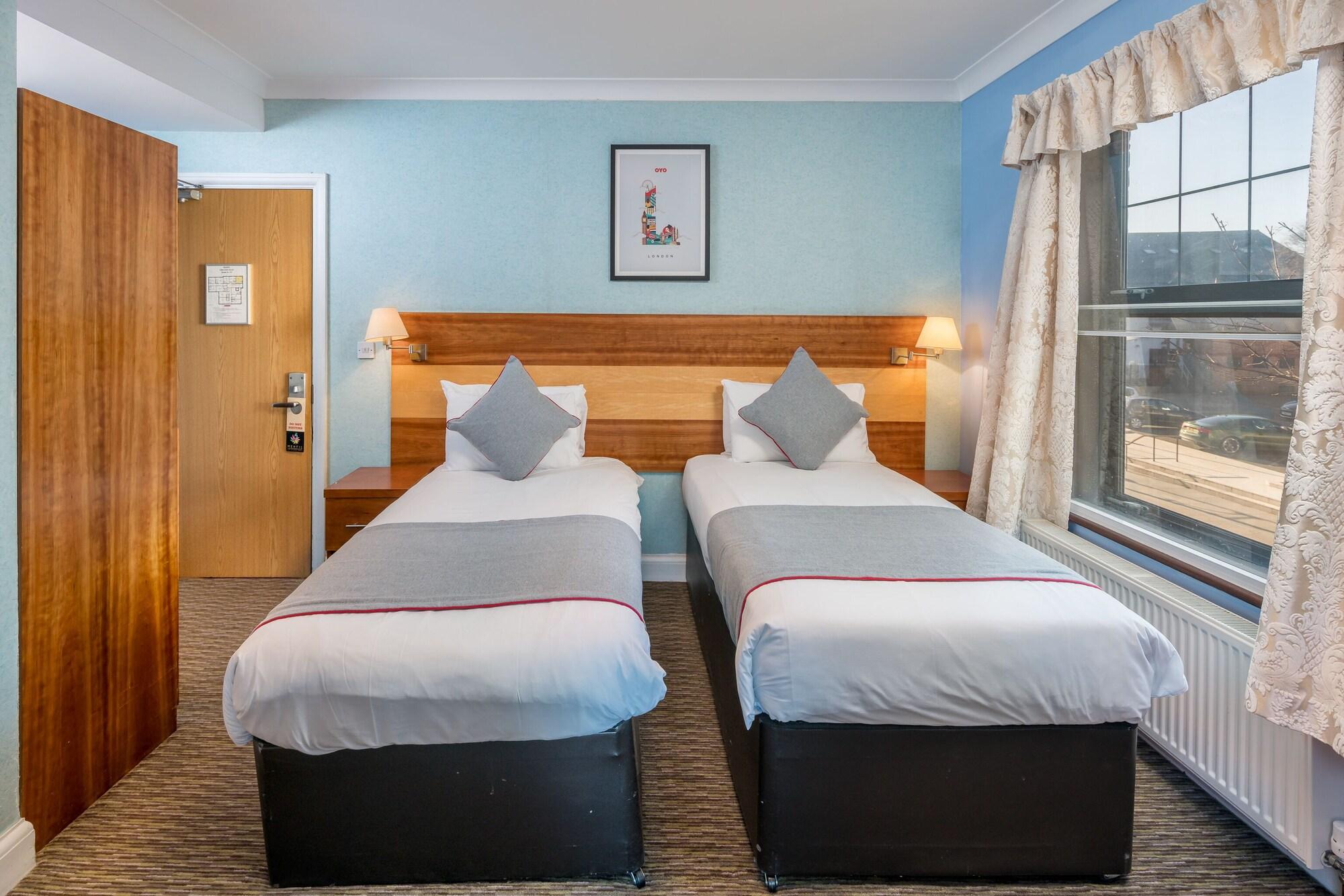 Mehfil Hotel Hillingdon Dış mekan fotoğraf