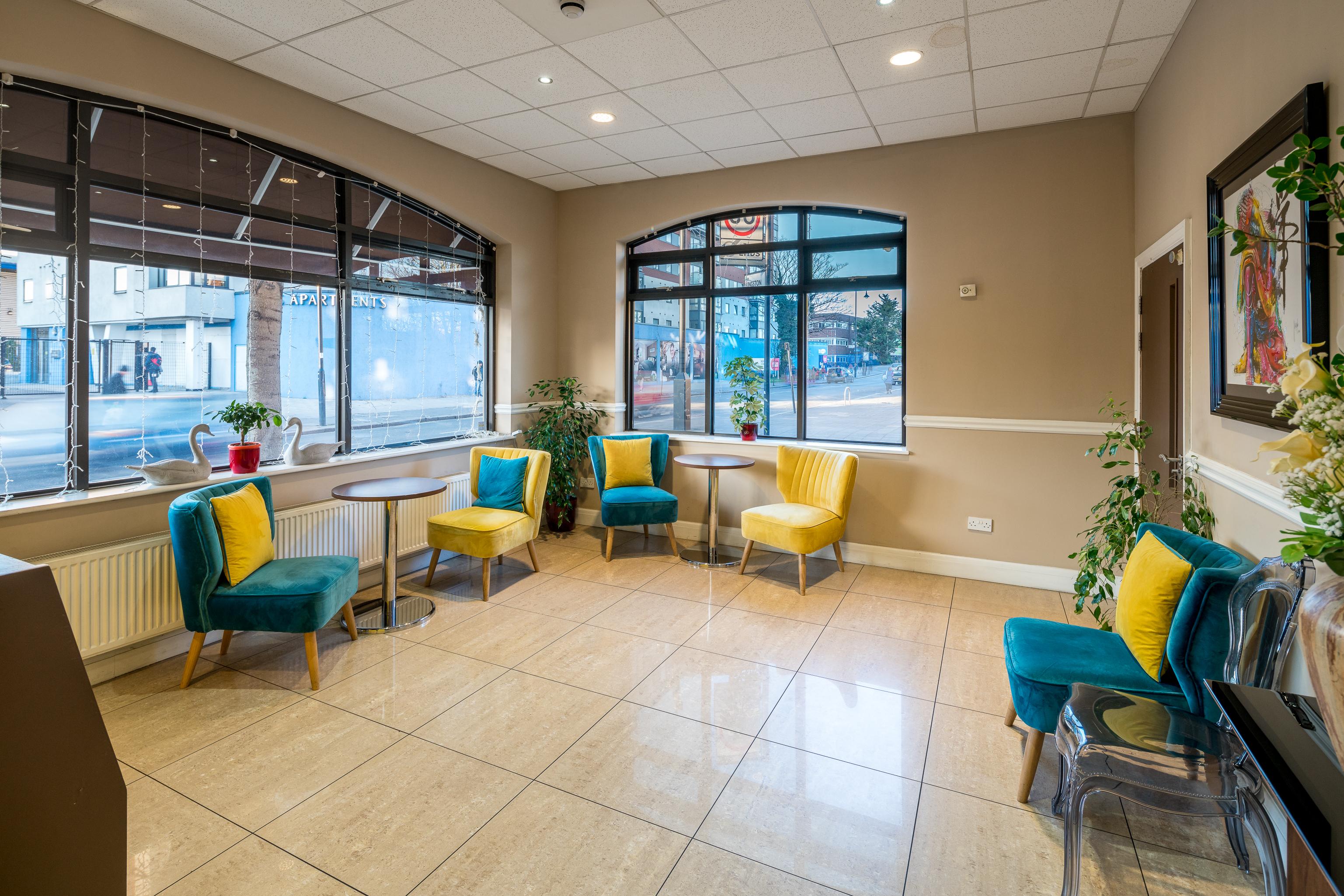 Mehfil Hotel Hillingdon Dış mekan fotoğraf