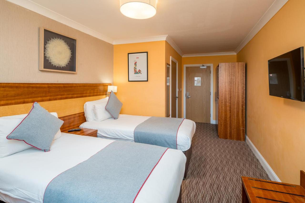 Mehfil Hotel Hillingdon Dış mekan fotoğraf